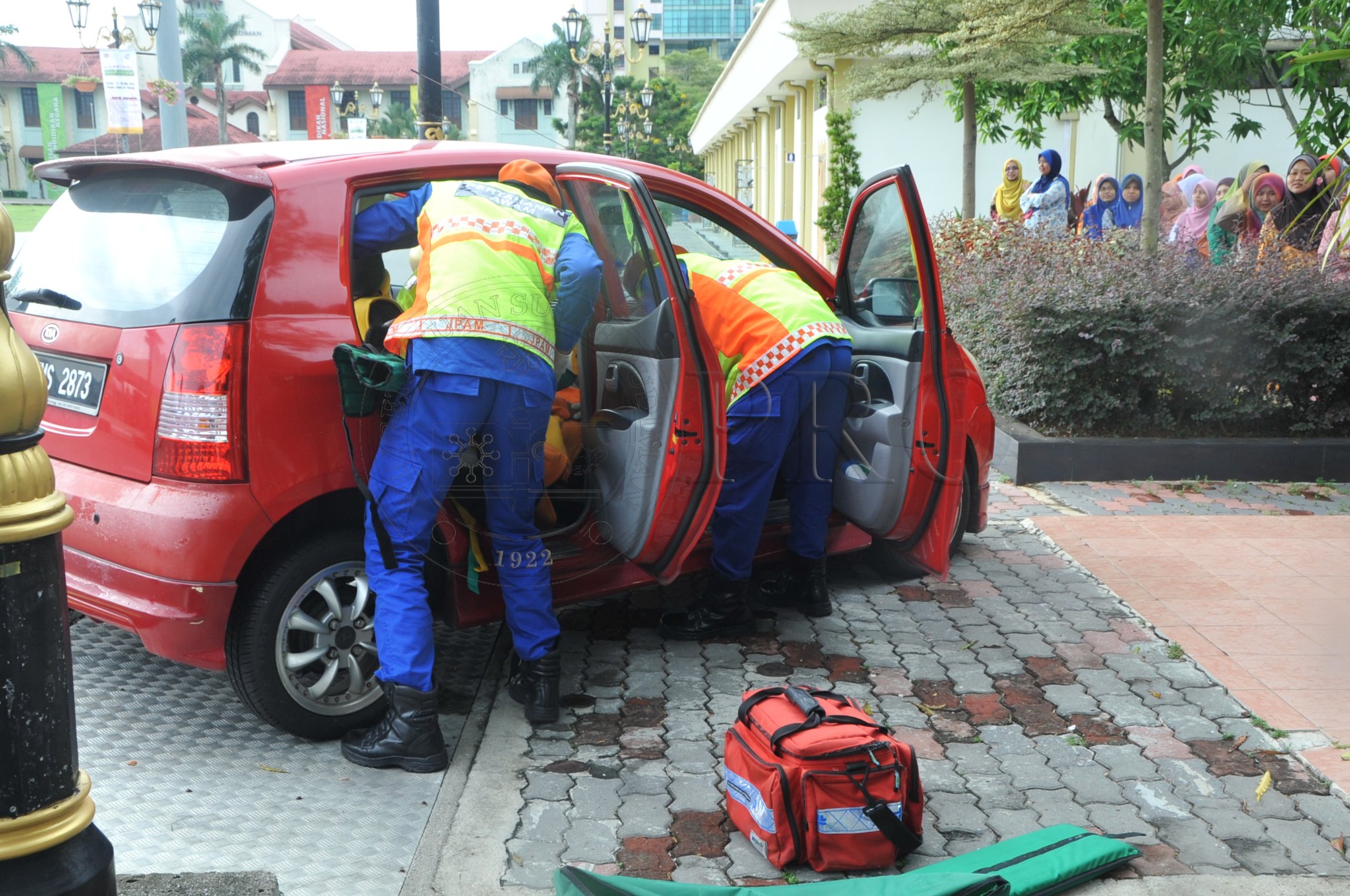 PRO 14 51 KKP PRO 6988